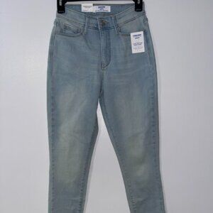 Denizen From Levi's Sculpting Ultra High Rise Jeans Size 2 W26